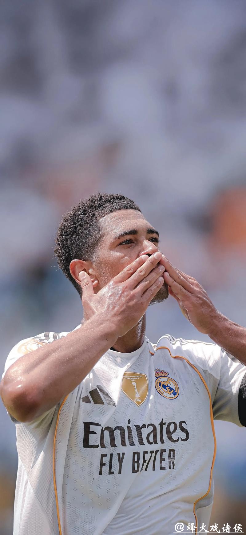 小贝:在皇马有明星与工兵两种球员,而我和贝林同属于工兵 小贝:在皇马有明星与工兵两种球员,而我和贝林同属于工兵